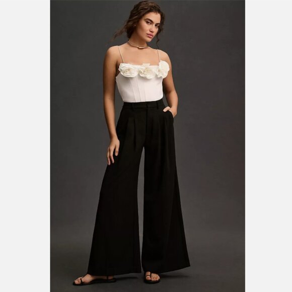 Brand New Sunday in Brooklyn White Floral Corset Top - Picture 4 of 7